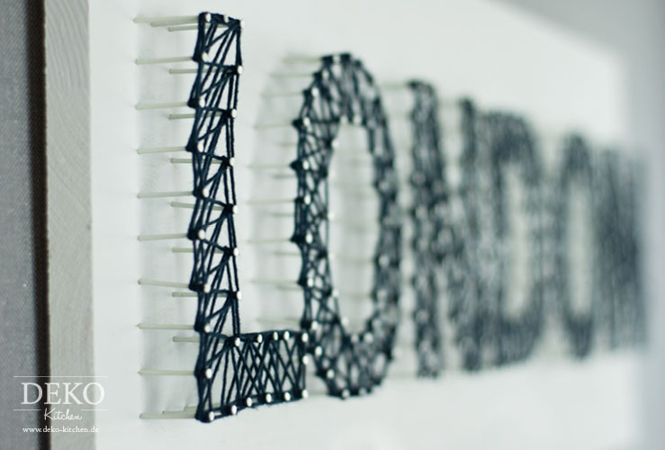 DIY 3D-Schriftzug mit Nägeln und Wolle Deko-Kitchen