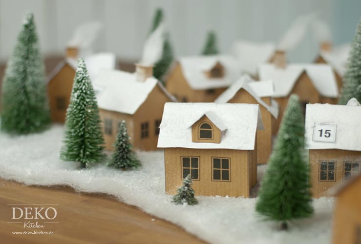 DIY hübscher Adventskalender aus kleinem PapierWeihnachtsdorf Deko