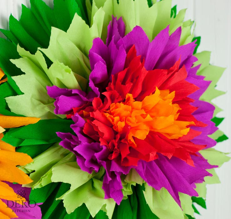 DIY: XL-Blüten aus Krepppapier