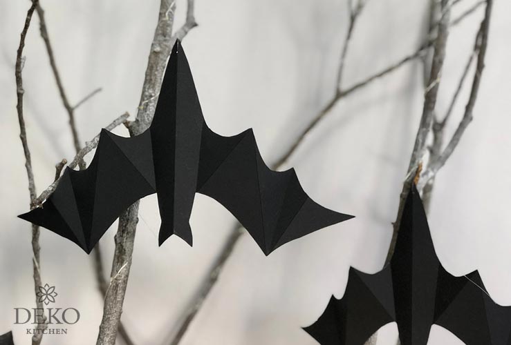 DIY: coole Halloweendeko mit Spukhaus und Fledermäusen aus Papier Dko-Kitchen