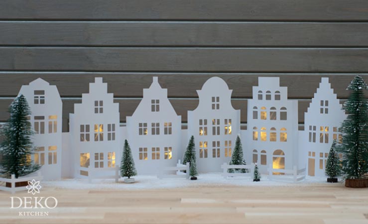 DIY: weihnachtliche Fensterdeko mit Häuserzeile aus Papier Deko-Kitchen